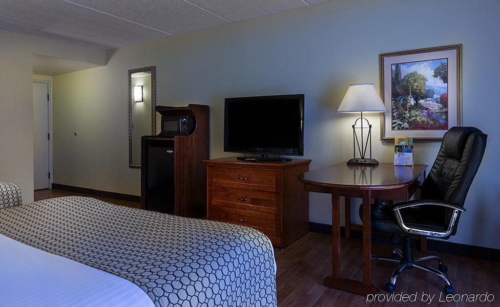 Hotel Baymont By Wyndham Norcross Atlanta Esterno foto